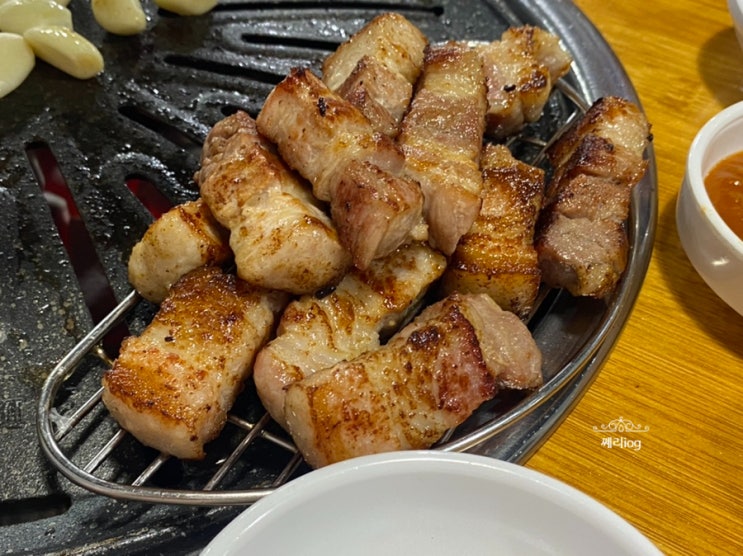  고잔동고기집 안산갈비맛집은 ‘명가금돼지’