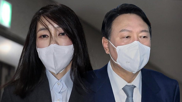 서울의소리, 다음주부터 윤 대통령 자택 앞서 집회‥"맞불 집회" 서울의소리, 다음주부터 윤 대통령 자택 앞서 집회‥"맞불 집회"