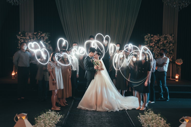 루시드 포토그라피 에서 결혼식 본식스냅 영상 웨딩스냅 가성비 따라잡기!