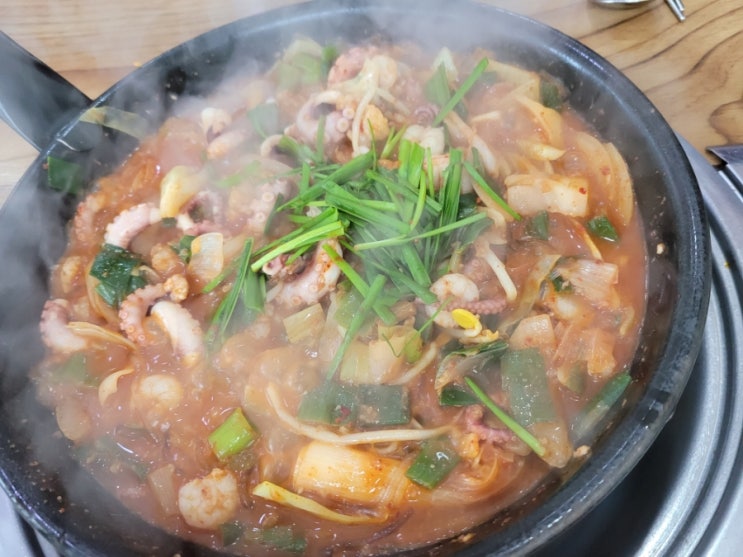 부산 수영 점심맛집 국이네 낙지볶음 추천