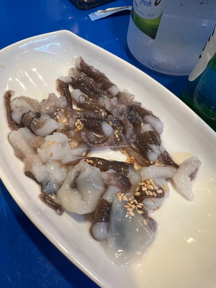  [서울대 입구/샤로수길 노상 횟집] '회가 딱좋아' 산낙지+매운탕 야외 테이블에서 쿰척~