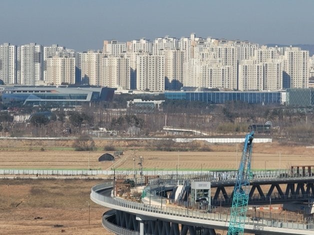 청년층만 바라보는 1인 가구 주택정책 문제 많다