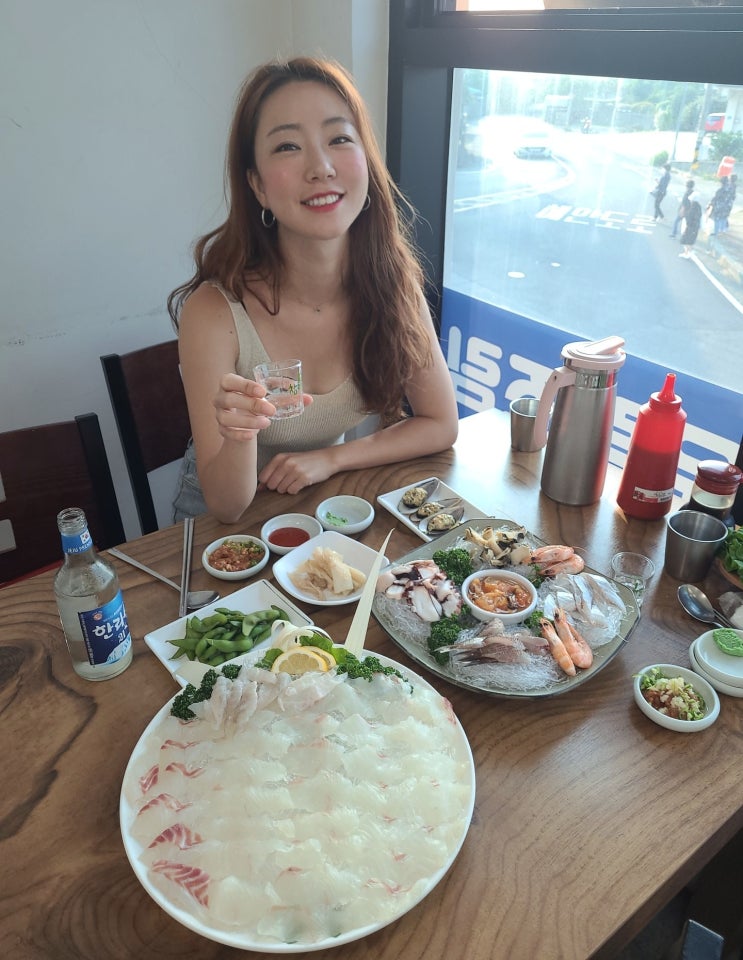  애월도민들이 찾는 하귀리횟집 해변여행횟집 찐만족