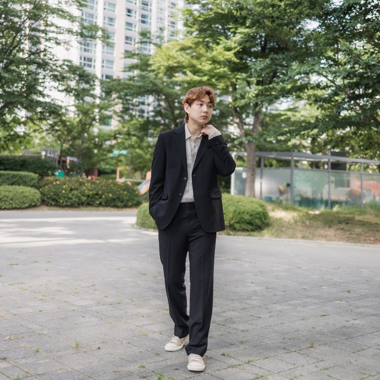  여름을 위한 넌블랭크셋업, 20대 마른 남자 하객룩 코디
