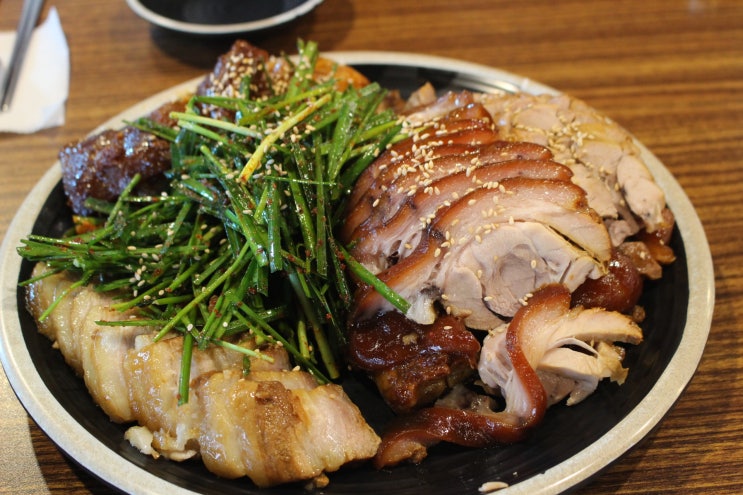 홍대 족발 이공족발 홍대직영점 홍대 무한리필 맛집