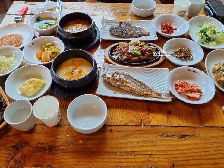 경주 가성비 맛집 맛자랑 솔직후기 + 경주 기념품 선물 문화재초콜릿