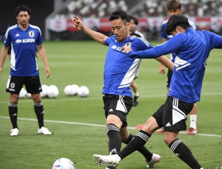 FIFA A매치 친선전 기린컵 결승전 일본 튀니지