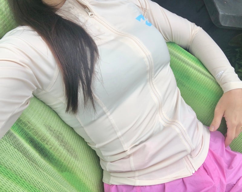빌라봉래쉬가드 빌라봉보드숏팬츠 입고 풀빌라 즐기기
