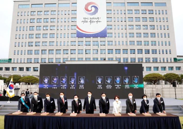 대한민국 <b>중소기업인 대회</b>... 전문기업 건백 – <b>대통령</b> 표창... 