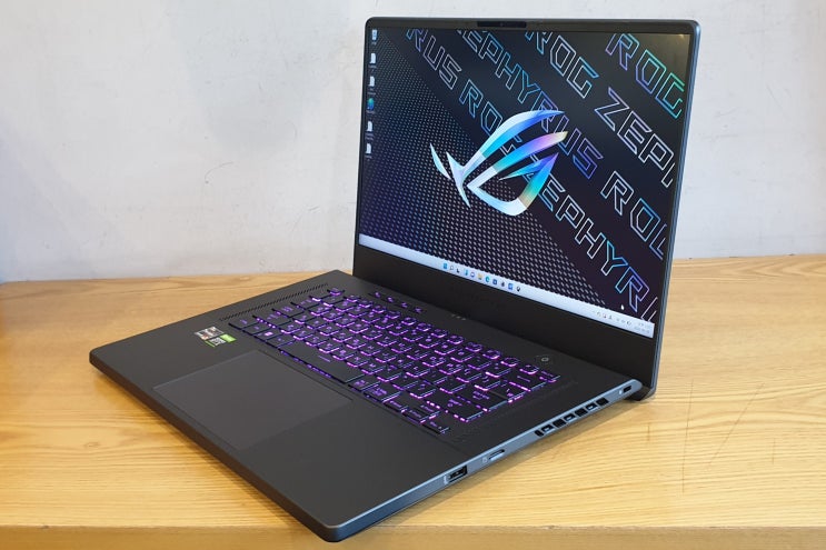  가벼운 게이밍 노트북 : 2022 ROG ZEPHYRUS G15 GA503