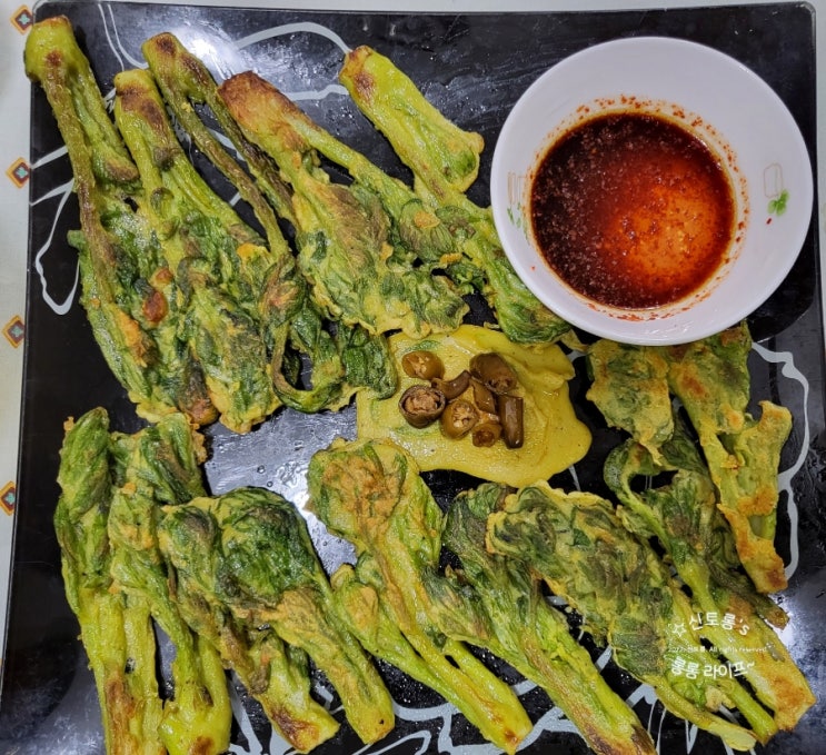  두릅이 많아서 두릅전 부치기 (두릅전에 막걸리)