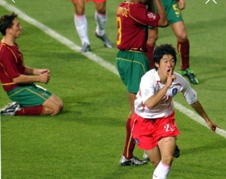 박지성! 포르투칼 격파! 16강행 결정짓는 한방! 마법같은 골! (20년전 오늘) 박지성! 포르투칼 격파! 16강행 결정짓는 한방! 마법같은 골! (20년전 오늘)