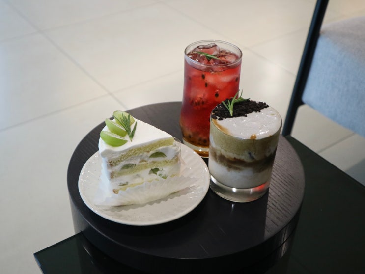  [대전/부사동] 점선면 : 대전 부사동 카페 / 흑임자라떼 맛집, 포인트라떼 추천(ft.구공카페)