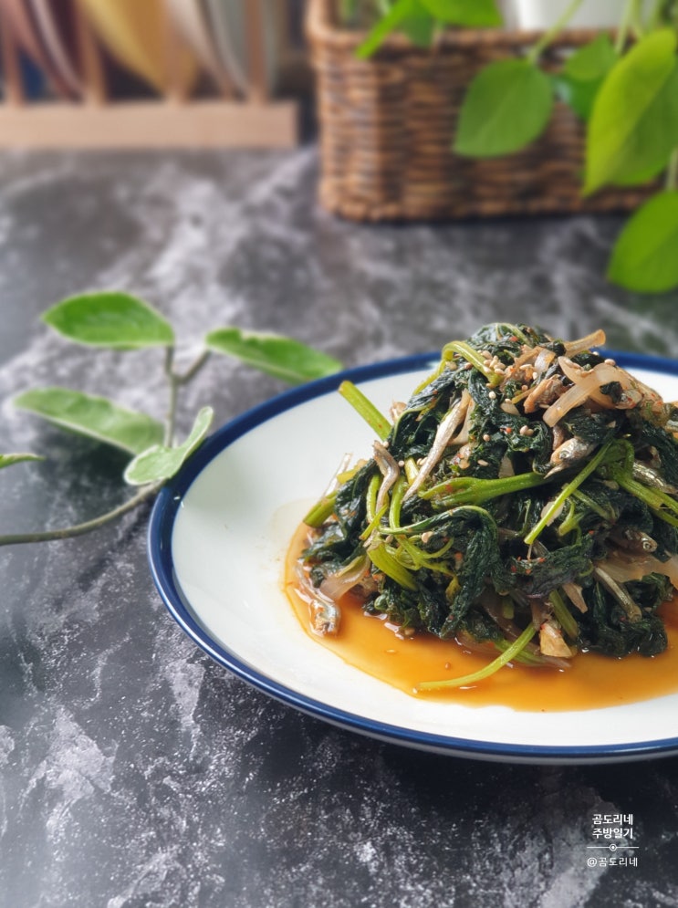 6월 제철반찬 깻순나물 요리, 깻잎순멸치볶음 만들기