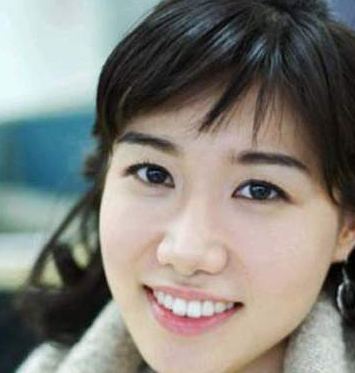 나경은 아나운서 집안 프로필 딸 집안 근황 차 비키니 인스타그램 남편 유재석 플레이유 프....