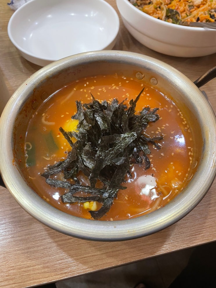  가자주류 대전 유성점과 둔산동 맛집 손춘지 콩나물국밥 후기