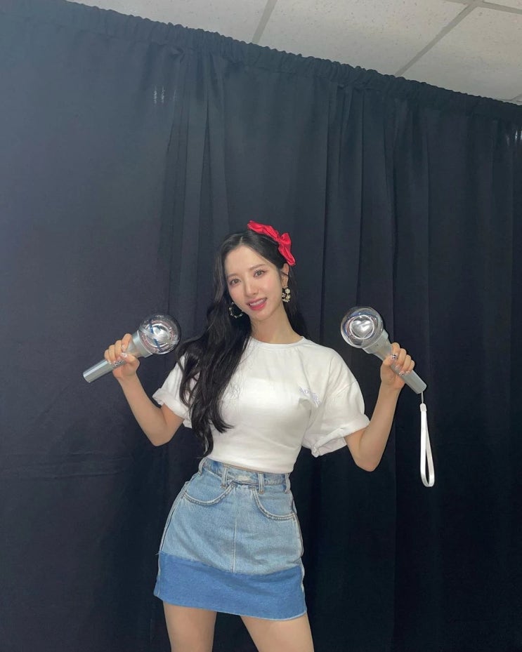 우주소녀 보나, 연예계 절친들과 인증샷..."인맥 이 정도였어?" 콘서트 방문한 절친들 우주소녀 보나, 연예계 절친들과 인증샷..."인맥 이 정도였어?" 콘서트 방문한 절친들