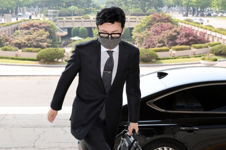  [한겨레 사설] ‘윤 대통령 징계 소송’ 포기한 듯한 법무부의 ‘법치 역행’