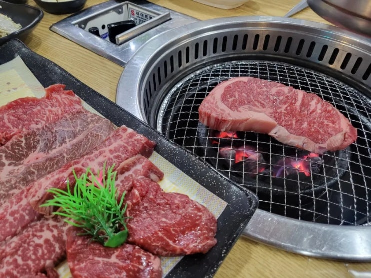  우리동네고기집 ; 낙성대 고기집 상차림비 없는 정육식당 한우 소한마리와 한돈 생삼겹