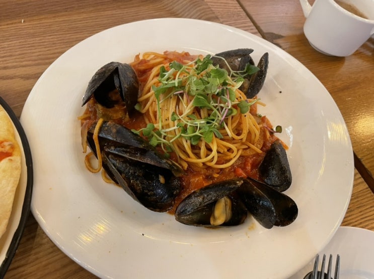  피자, 파스타 모두 만족스러웠던 아울렛맛집 리미니
