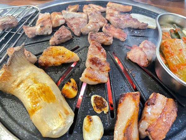  회식장소로 괜찮은 한마음정육식당 일산라페스타점