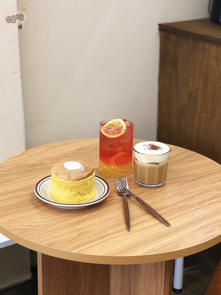  해방촌카페 [마우시 CAFE MOUSY] 애견동반 가능