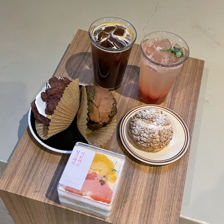  홍대 연남: 쾌적하고 맛있는 카페 공명 