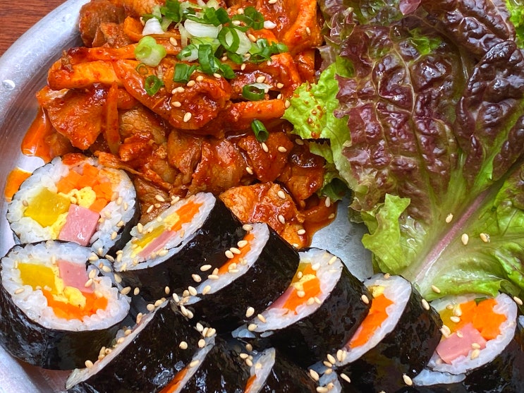  익선동 남도분식 : 저 먼저 동심의세계로 다녀오겠숩니당 :-)