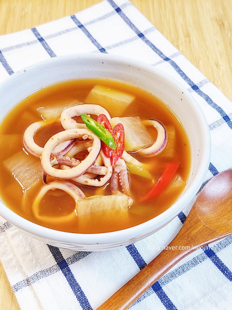 오징어국 만드는법 시원 칼칼한 오징어무국 간단한국물 오징어 요리