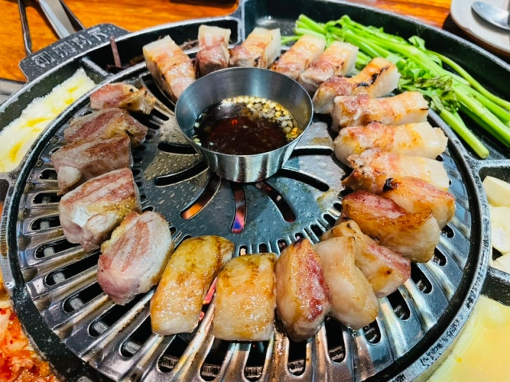  방이동 먹자골목 맛집 삼겹살 맛집 ㅣ일월고기ㅣ