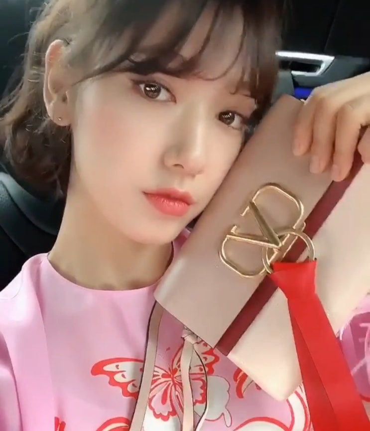 단발 웨이브펌 박신혜 단발 머리 어때? 단발 웨이브펌 박신혜 단발 머리 어때?
