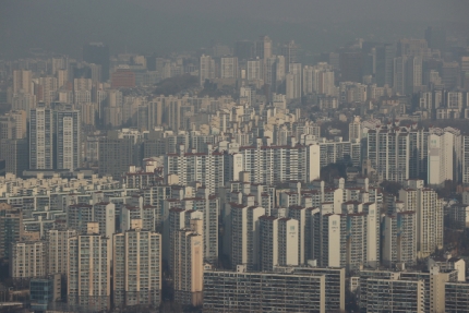  자이언트 스텝 시대… 용산-노원 부동산 시장 ‘극과 극’