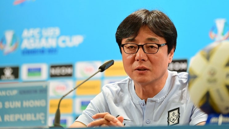 [u23-축구대표팀] <b>한일전</b> 완패_<b>황선홍</b>, 내리막인 감독을 선임한... 