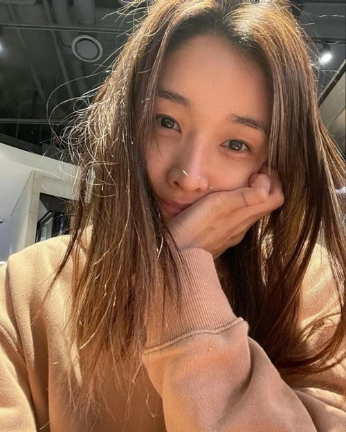 배우 김빈우 몸매 유지 비결, 보디 프로필 찍기 위해 23Kg 감량 "뭐든 배불리 먹는 것은 금지" 배우 김빈우 몸매 유지 비결, 보디 프로필 찍기 위해 23Kg 감량 "뭐든 배불리 먹는 것은 금지"