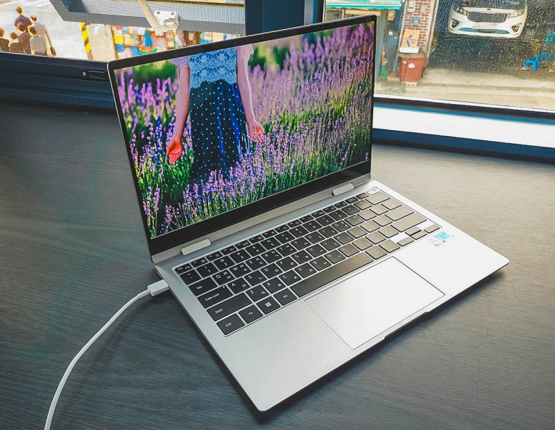 삼성 갤럭시북2 프로 360 초경량 노트북 NT930QEW-A51A
