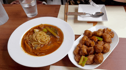  이태원비건식당 미국식 비건 중국음식 카무플라주 - 나의 세계를 확장해준 비건 맛집