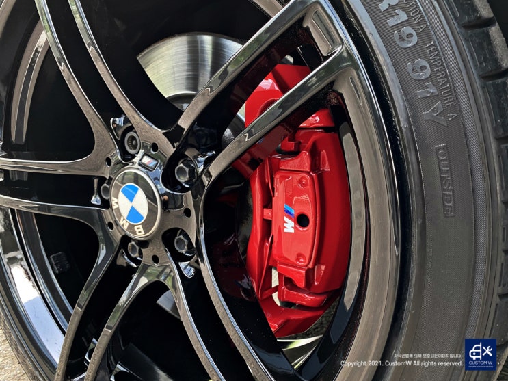 BMW E93 335i 휠수리 후 블랙유광 휠도색 + 레드 캘리퍼 도색