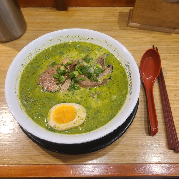  종로 일본라면 맛집 '오로지 라멘 종각역점' 재방문 리뷰 : 바질라멘 먹방기