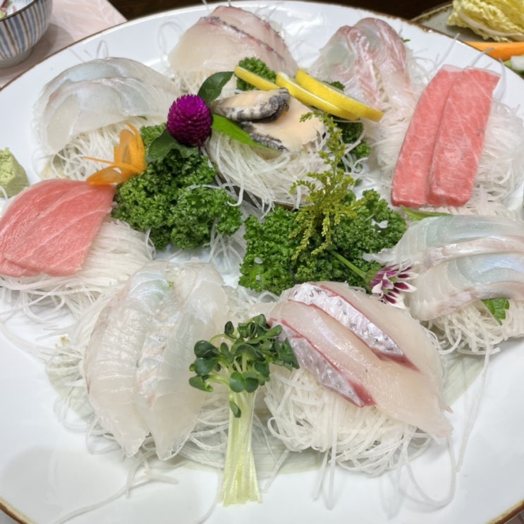  [명동맛집]_을지로입구/명동역맛집 오마카세보다 맛있는 30년 정통 일식성진 (위치, 메뉴판, 주차장, 화장실)