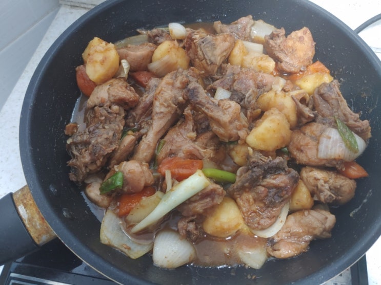  없는 재료로 만든 인생 첫 간장찜닭