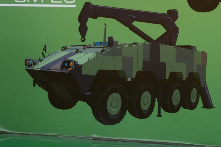 대만, 중국군 상륙저지용 장갑차 크레인 버전도 개발 추진