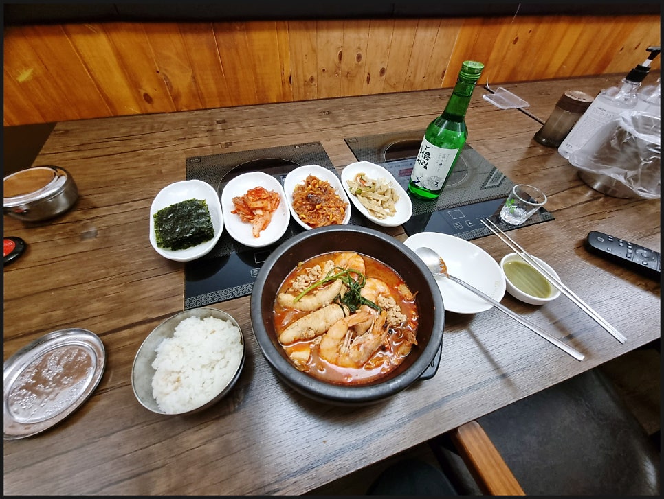 강남동태탕 군포역점 사진 3