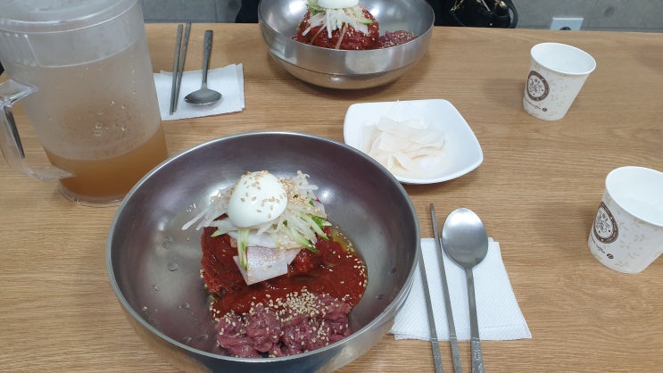  육회막국수랑 연돈 볼카츠 먹고왔습니다.~
