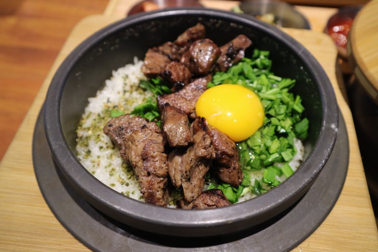  [울산/우정동] 심돈 : 울산 혁신도시 맛집, 점심한정메뉴 솥밥과 듀록돼지 모두 먹어본 후기