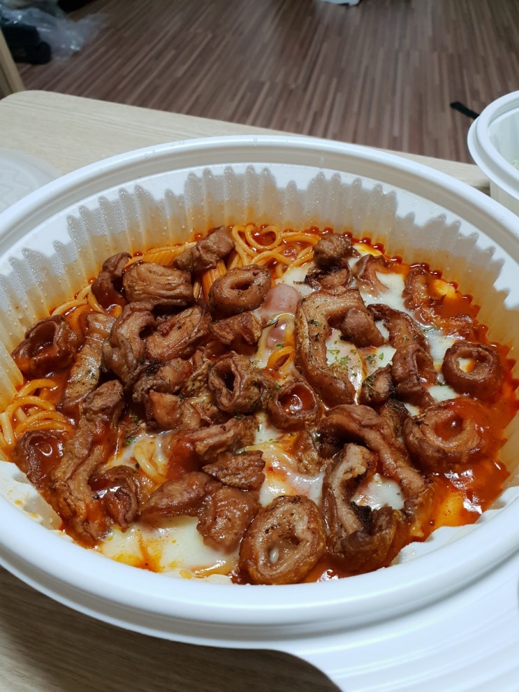  돼지게티 대구 상인점 든든했던 후기(막창토핑+매운국물게티)