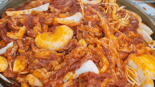  부산 가야에 위치한.가야공원집 가야공원집 가족 외식, 친구/오리고기, 유황훈제오리
