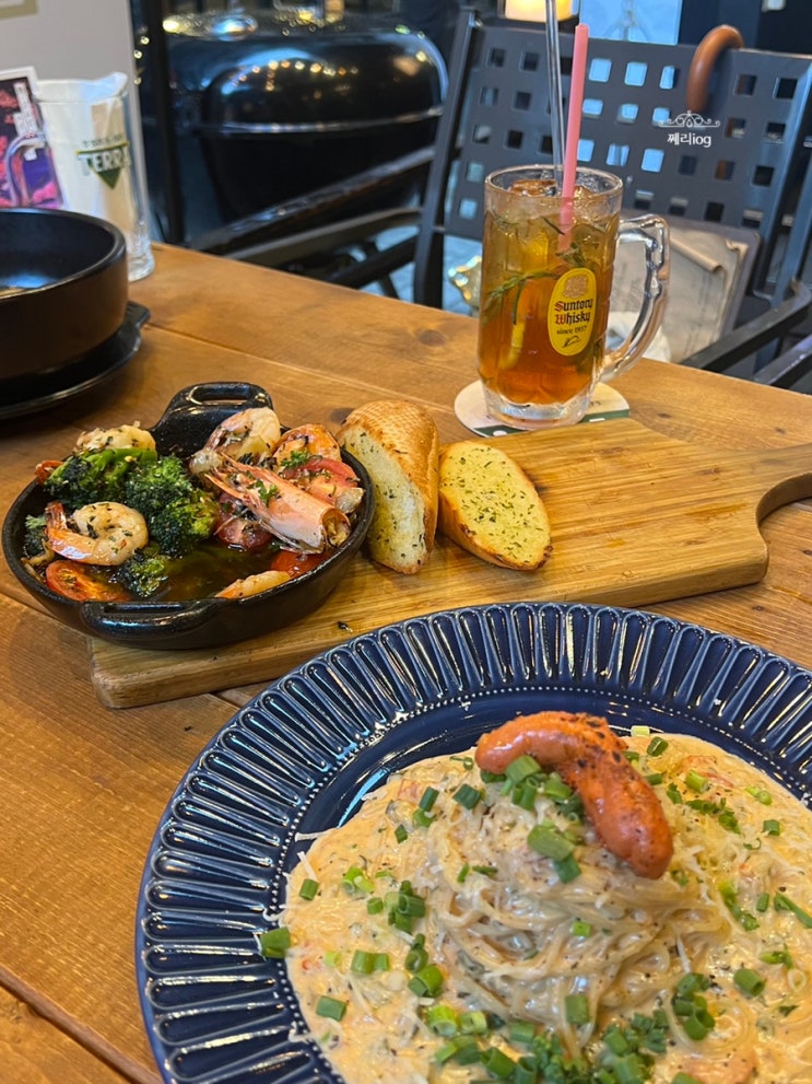  안산 중앙동 펍 술집 '어썸' 감바스 파스타 안주맛집