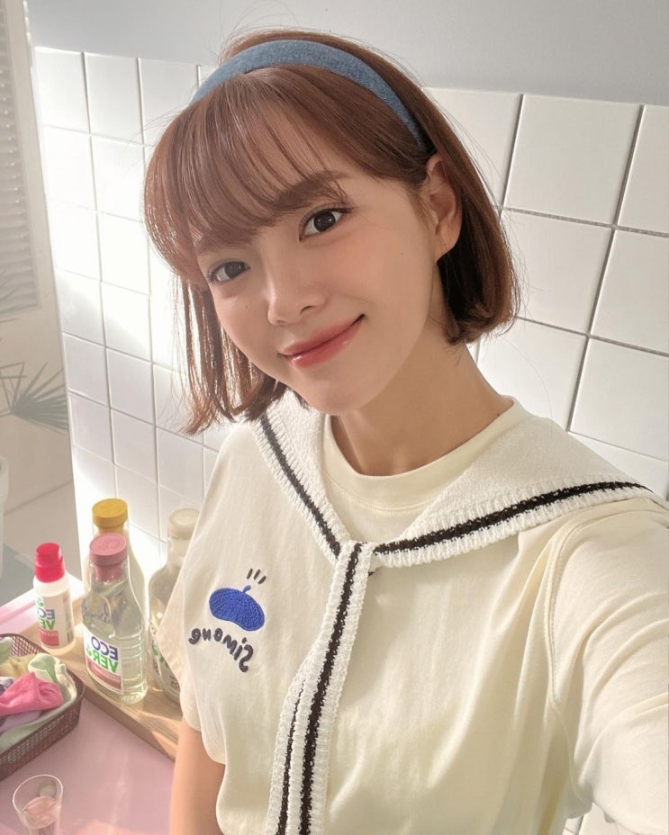 그룹 구구단 출신 가수 겸 배우 김세정, 짧아진 단발 헤어스타일로 주량이 소주 3병? 혼술 고백 그룹 구구단 출신 가수 겸 배우 김세정, 짧아진 단발 헤어스타일로 주량이 소주 3병? 혼술 고백
