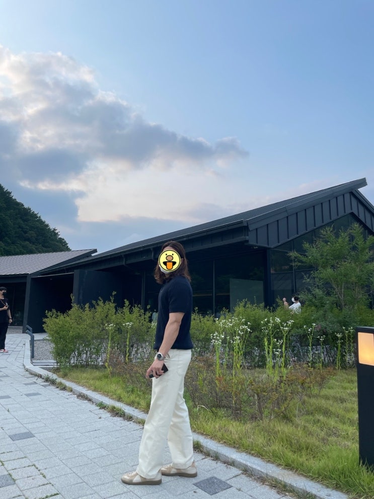  남자 여름 니트 카라티 코디 데일리룩