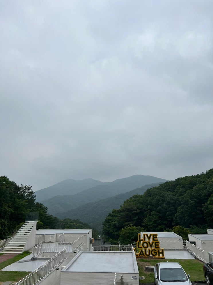  [가평 독채펜션] 재방문의사 이만프로 오버더마운틴 독채펜션